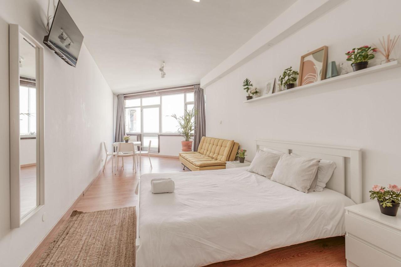 Travel & Live Aliados Apartment Porto Luaran gambar
