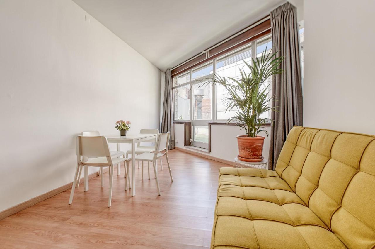 Travel & Live Aliados Apartment Porto Luaran gambar
