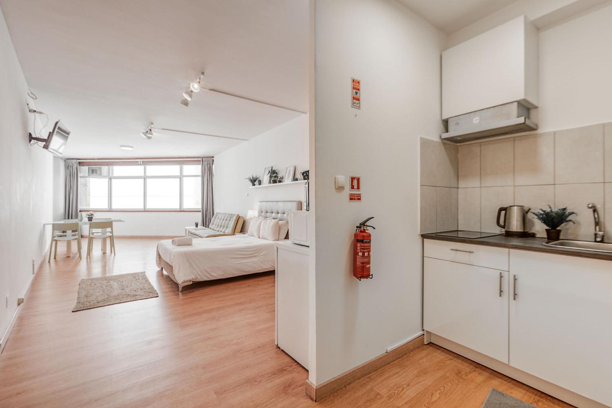 Travel & Live Aliados Apartment Porto Luaran gambar