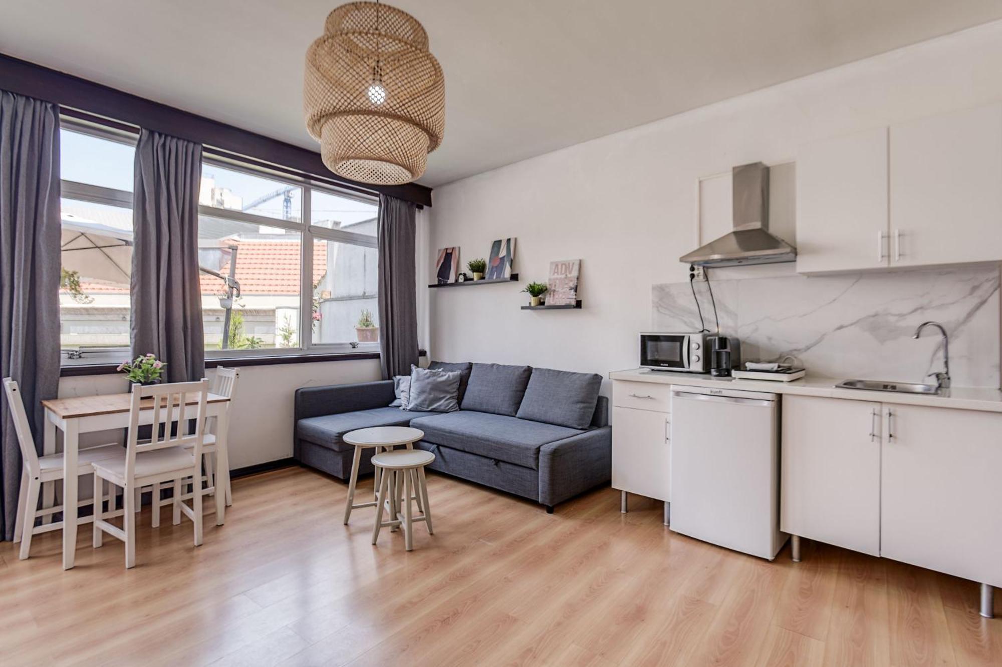 Travel & Live Aliados Apartment Porto Bilik gambar